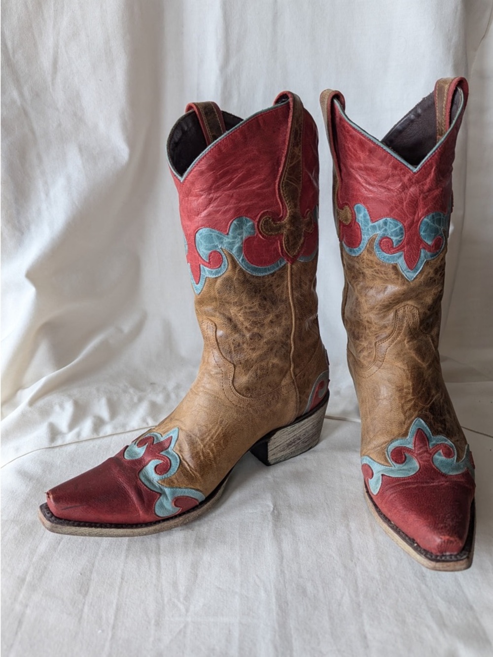 Women’s Red & Brown Western Heeled Cowboy Boots with Turquoise Trim